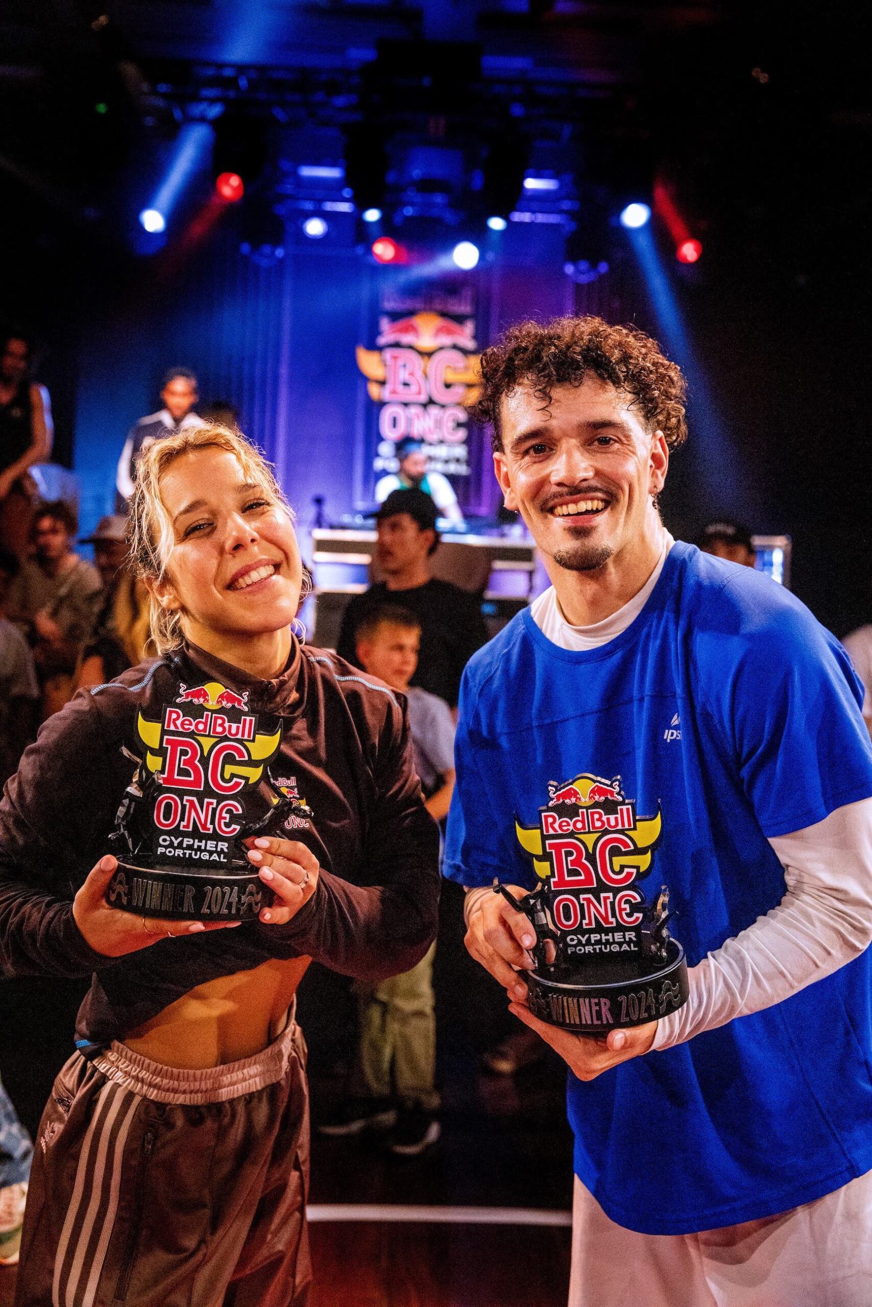 B-Girl Vanessa E B-Boy Deeogo Venceram O Red Bull BC One Cypher ...